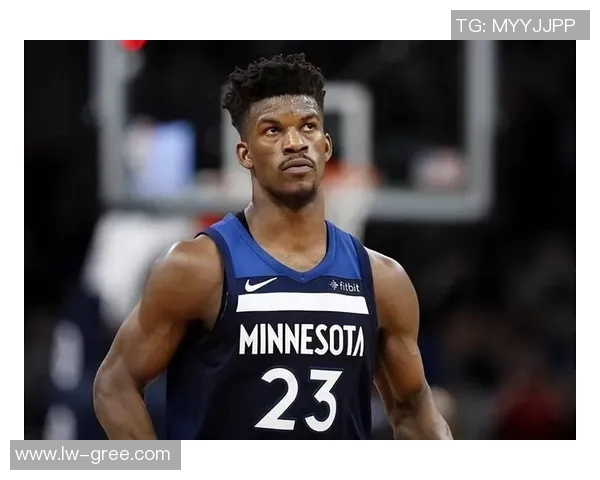 吉米巴特勒的篮球传奇之路与职业生涯的辉煌成就分析